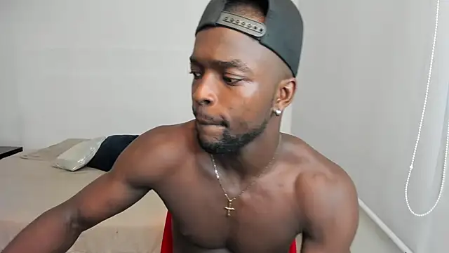 Snapshot of Dylan_Taylor chatting on 03.10.25 Dylan Taylor online show from 03.10.25