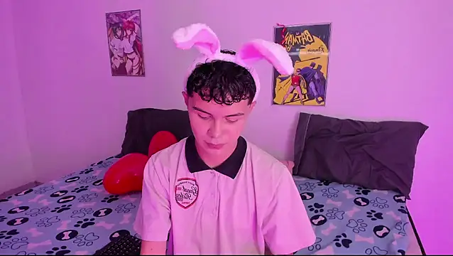 crushnier online show from 02.17.25