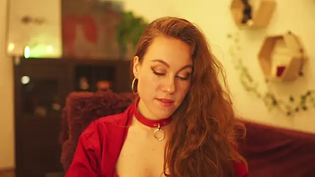 Snapshot of Berberis__Silene chatting on 12.18.24 Berberis Silene online show from 12.18.24