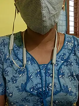 Snapshot of Tamil_Shalini_Lustyy chatting on 02.04.25 Tamil Shalini Lustyy online show from 02.04.25