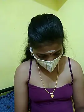 Snapshot of Tamil_Shalini_Lustyy chatting on 02.07.25 Tamil Shalini Lustyy online show from 02.07.25