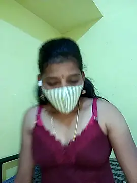 Snapshot of Tamil_Shalini_Lustyy chatting on 02.18.25 Tamil Shalini Lustyy online show from 02.18.25