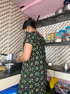 Snapshot of Tamil_Shalini_Lustyy chatting on 10.09.25 Tamil Shalini Lustyy online show from 10.09.25