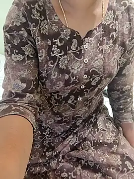 Snapshot of Tamil_Shalini_Lustyy chatting on 12.02.25 Tamil Shalini Lustyy online show from 12.02.25