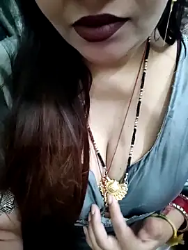Snapshot of Mayuri77 chatting on 05.02.26 Mayuri77 online show from 05.02.26