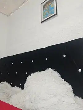 ElizabethWeil online show from 03.20.26