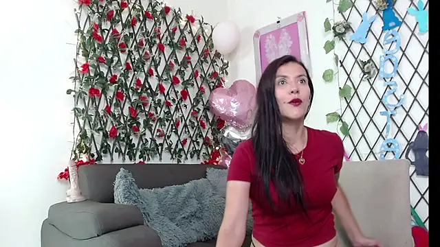 GeorginaBianco online show from 04.13.26