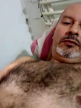 Snapshot of Juan_45 chatting on 06.18.26 Juan 45 online show from 06.18.26