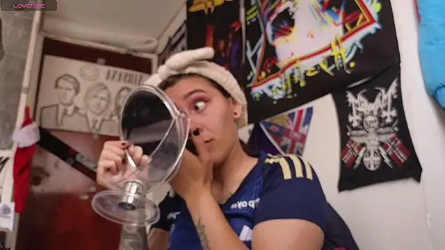 Darkness jones  online show from 12.11.24