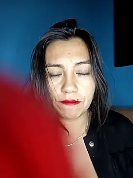 LIZ-06  online show from 02.25.25