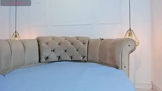 briannaduque online show from 03.12.25