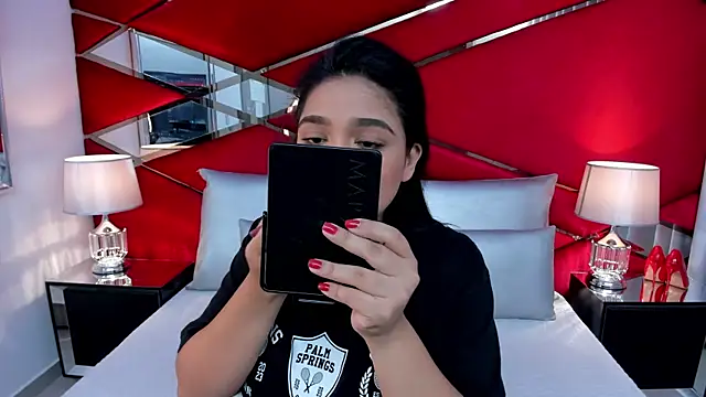 AdeleGray online show from 03.14.25