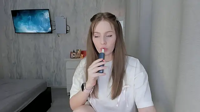 Snapshot of CaseyCumFace chatting on 12.14.24 CaseyCumFace online show from 12.14.24