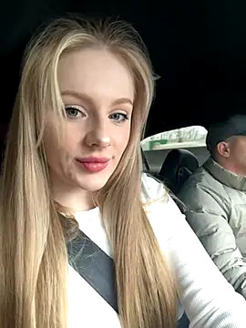 Snapshot of CaseyCumFace chatting on 11.04.25 CaseyCumFace online show from 11.04.25