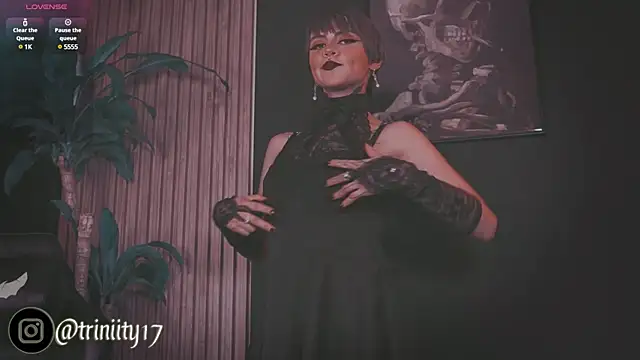 Snapshot of Trinity___s chatting on 02.16.25 Trinity s online show from 02.16.25