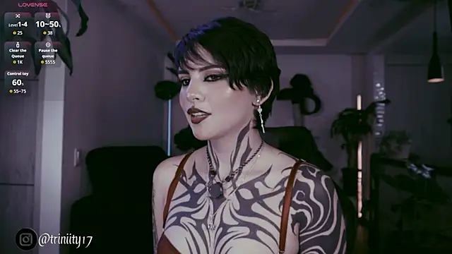 Snapshot of Trinity___s chatting on 01.05.26 Trinity s online show from 01.05.26