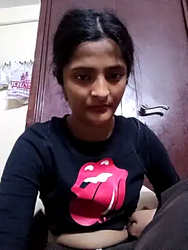 Snapshot of BabySlimmy10 chatting on 03.11.26 BabySlimmy10 online show from 03.11.26