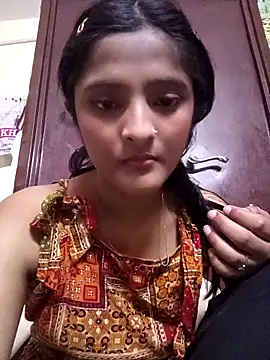 Snapshot of BabySlimmy10 chatting on 03.18.26 BabySlimmy10 online show from 03.18.26