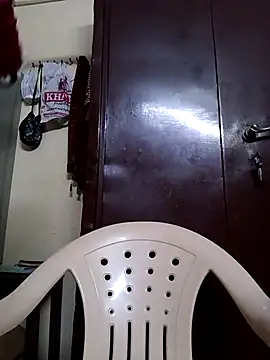 Snapshot of BabySlimmy10 chatting on 03.25.26 BabySlimmy10 online show from 03.25.26