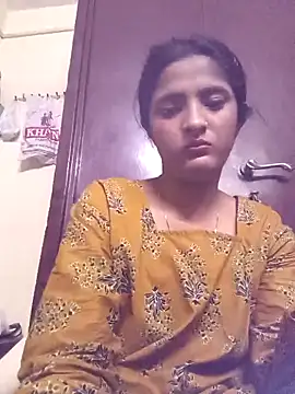 Snapshot of BabySlimmy10 chatting on 03.28.26 BabySlimmy10 online show from 03.28.26