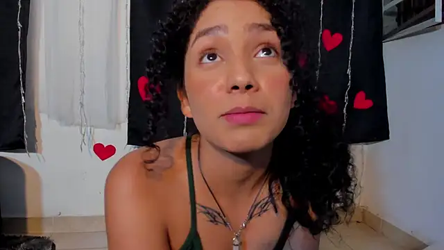 Snapshot of Dakota_M1 chatting on 02.05.25 Dakota M1 online show from 02.05.25