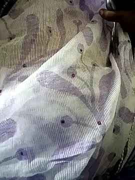 Cute-chinny online show from 01.28.25