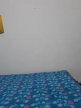 Snapshot of Cute-manisha chatting on 11.11.25 Cute-manisha online show from 11.11.25