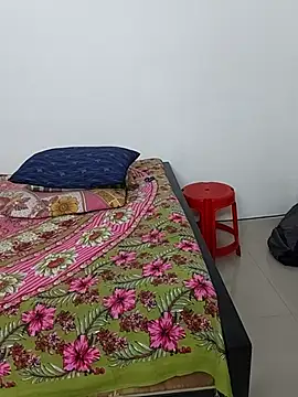 Snapshot of Cute-manisha chatting on 11.14.25 Cute-manisha online show from 11.14.25