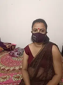 Snapshot of Cute-manisha chatting on 11.22.25 Cute-manisha online show from 11.22.25