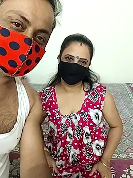 Snapshot of Cute-manisha chatting on 03.25.26 Cute-manisha online show from 03.25.26