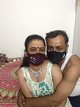 Snapshot of Cute-manisha chatting on 03.27.26 Cute-manisha online show from 03.27.26