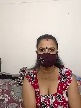 Snapshot of Cute-manisha chatting on 04.10.26 Cute-manisha online show from 04.10.26