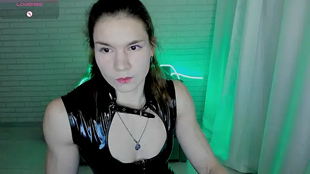 Snapshot of Lisa_Ray chatting on 01.26.25 Lisa Ray online show from 01.26.25