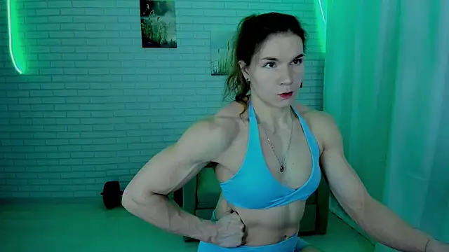 Snapshot of Lisa_Ray chatting on 11.20.25 Lisa Ray online show from 11.20.25