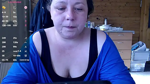 KasiaPrivat online show from 02.24.25