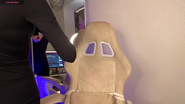 Maddy Garcia online show from 01.27.25