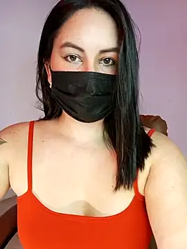 Snapshot of Aiunii1 chatting on 11.18.25 Aiunii1 online show from 11.18.25