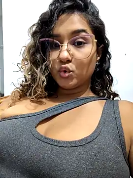 BrendaGirs online show from 04.15.26