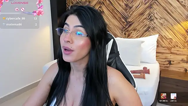 stephanya  online show from 05.16.26