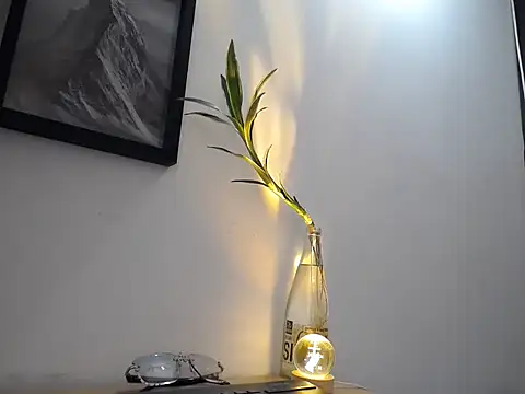 aria jhonsson online show from 01.10.26