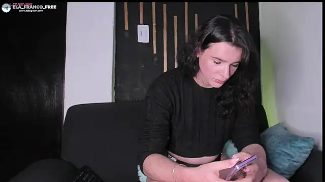 elafranco  online show from 01.18.25