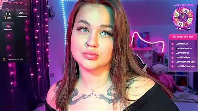 Snapshot of Pepsik0lnaya chatting on 11.28.25 Pepsik0lnaya online show from 11.28.25