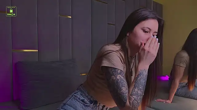 Ishtar Divine online show from 02.03.25