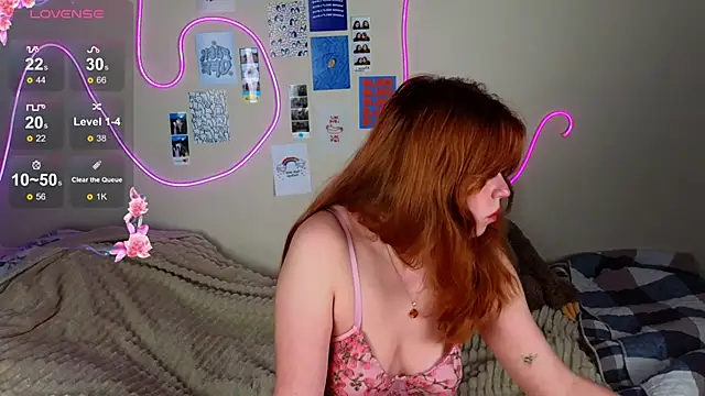 Penny Staaar online show from 02.08.25