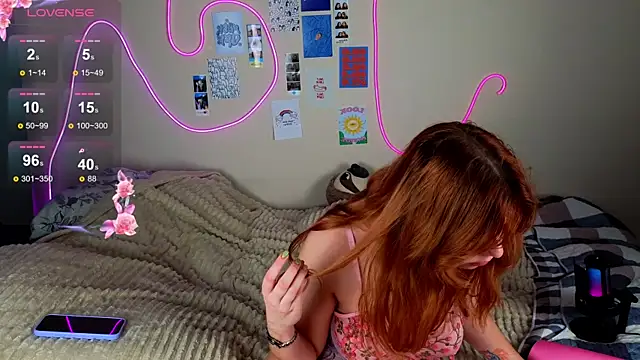 Penny Staaar online show from 02.08.25