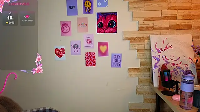 Penny Staaar online show from 03.04.25