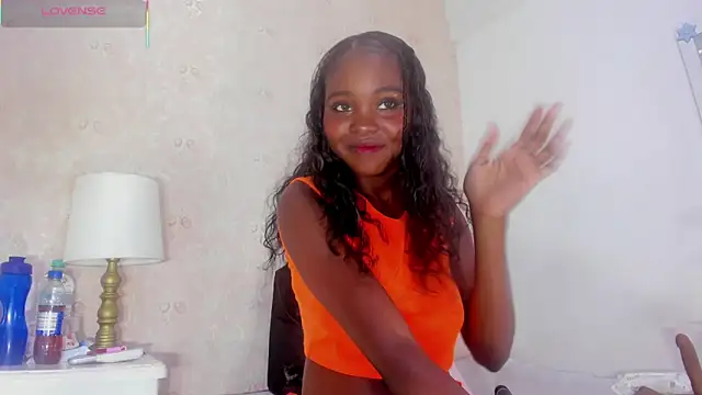 SARA COLLIINS  online show from 10.24.25