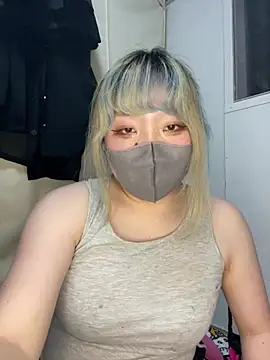 YUNA-yuna online show from 12.29.24