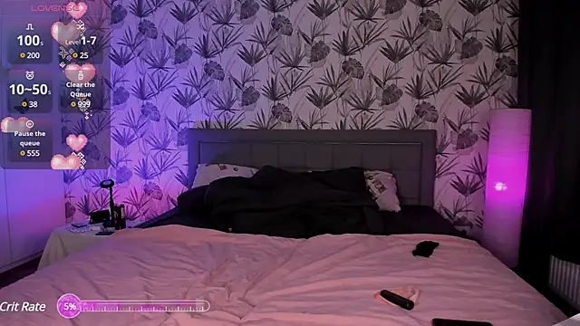 Snapshot of Helen_bae chatting on 01.13.25 Helen bae online show from 01.13.25