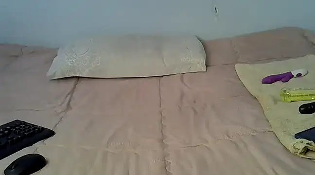 Snapshot of SexxyMegg chatting on 01.28.25 SexxyMegg online show from 01.28.25